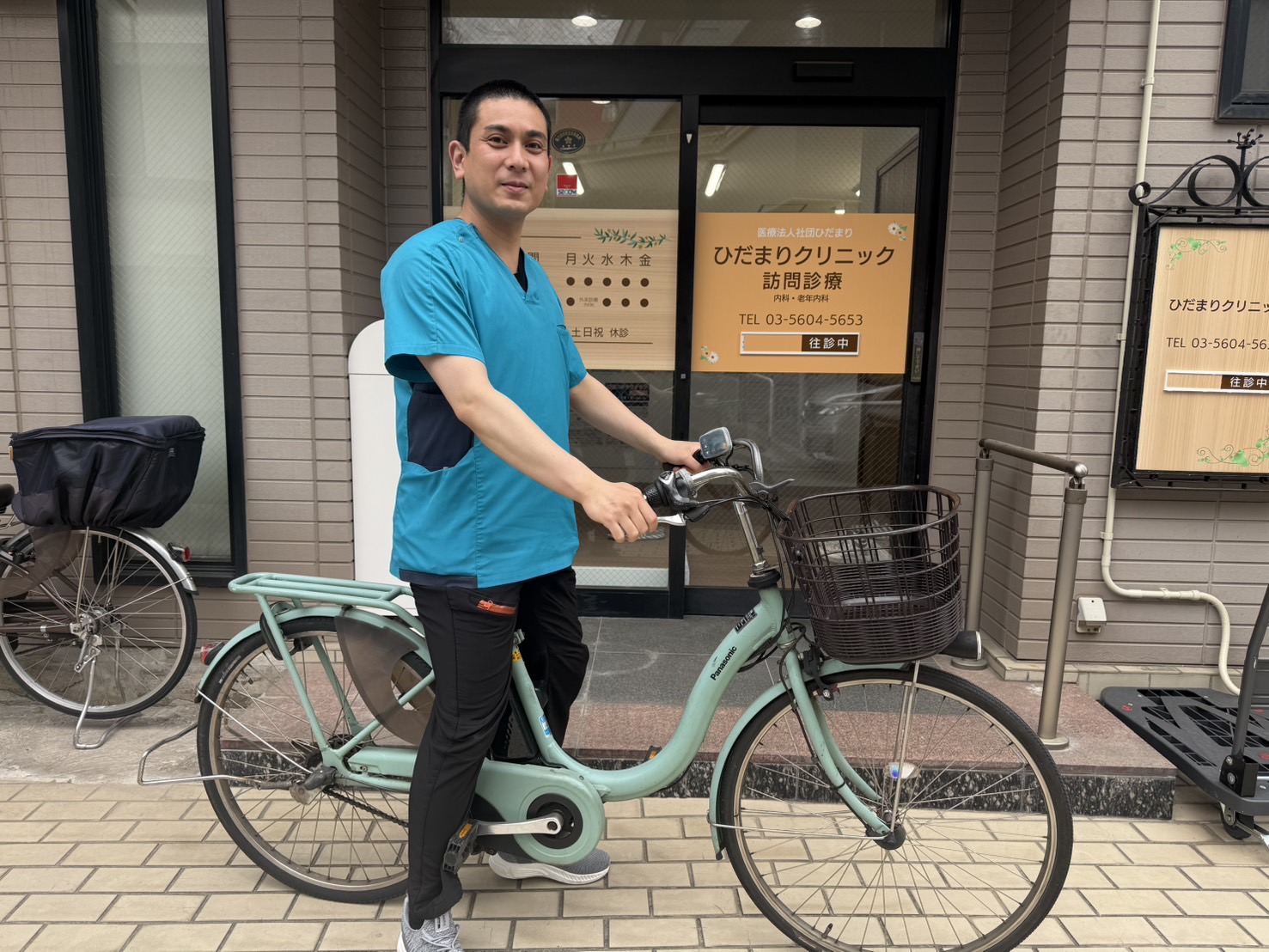 院長と自転車2